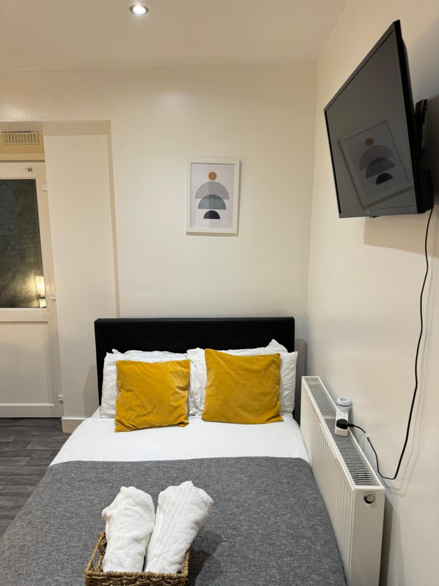 Cozy En-Suite Near Stratford London Exterior photo